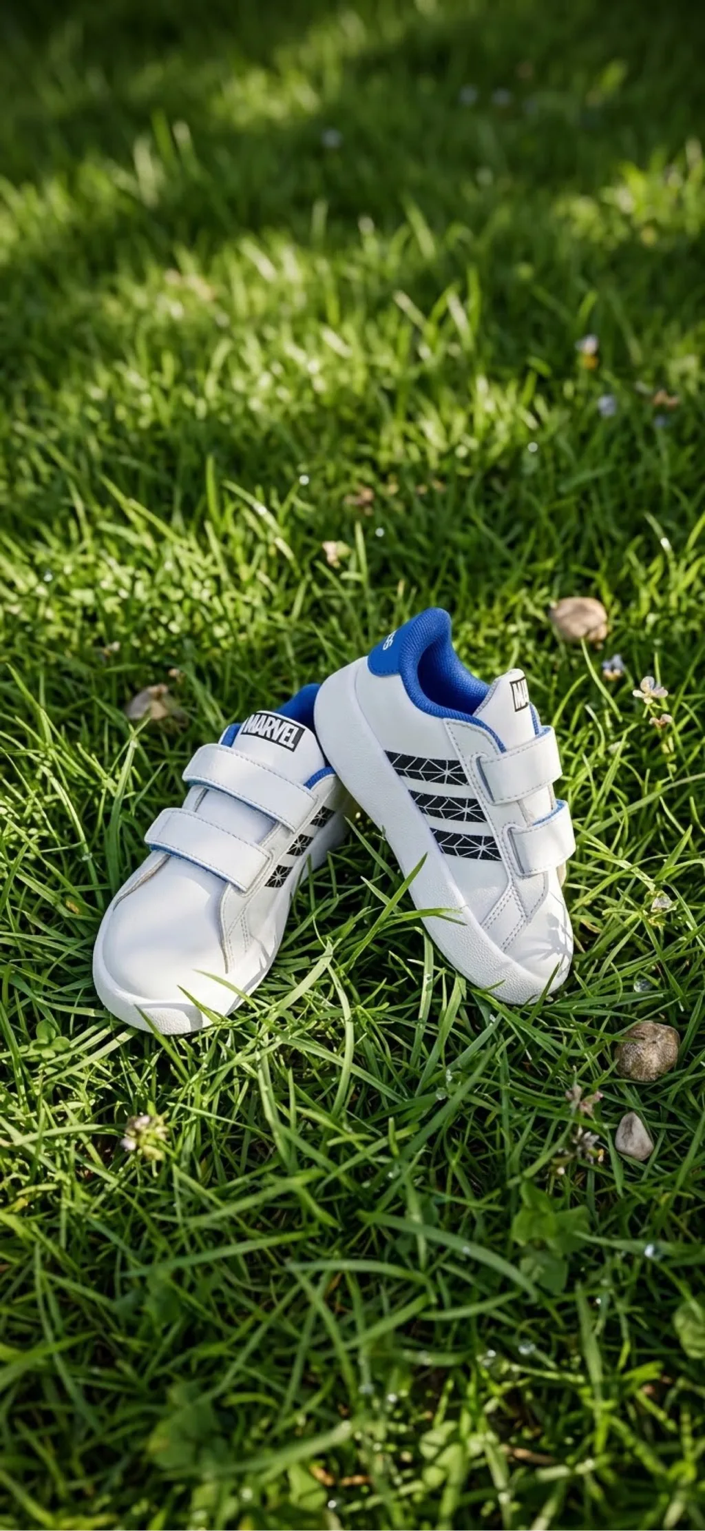 Кросівки adidas дитячі